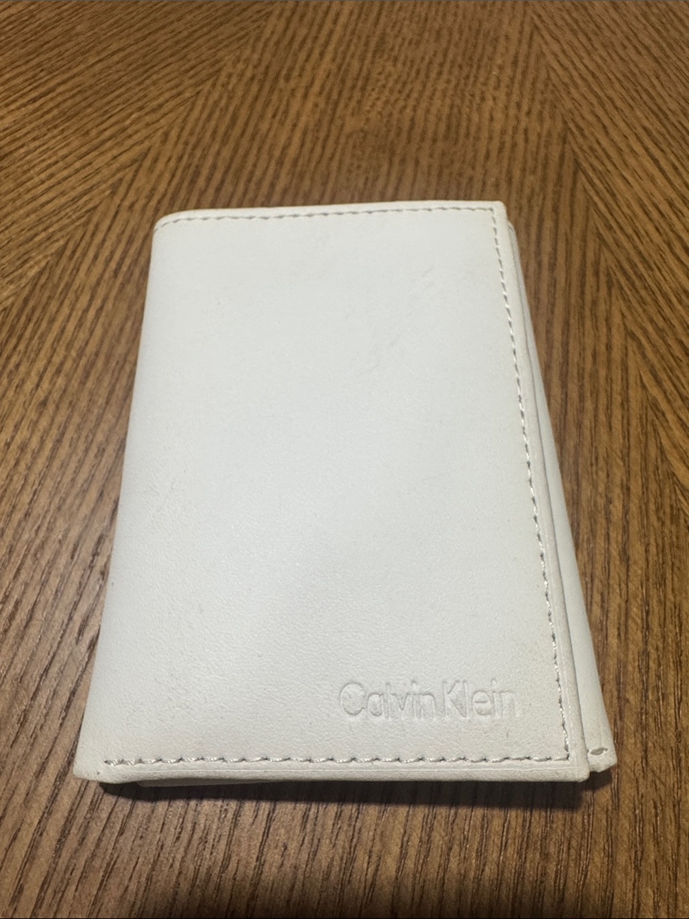 NEW Calvin Klein mens solid white leather tri-fold wallet